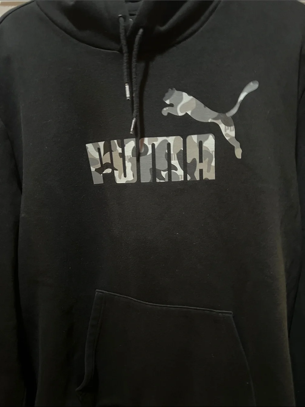 Puma Black Crewneck Hoodie with Gray Camo Logo